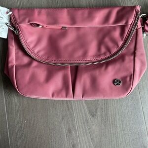 lululemon athletica all night festival bag rose colored